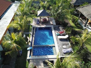 Orange Balangan Bungalow