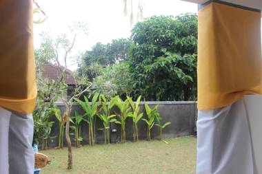 Adi Bali Homestay