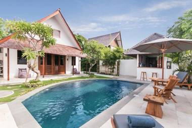 Coral Sands & Coral Sea at Bingin