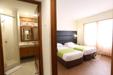 Plagoo Holiday Hotel