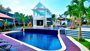 Seven Angels Villa