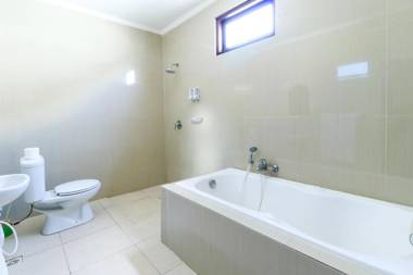 Taman Damai Bungalow