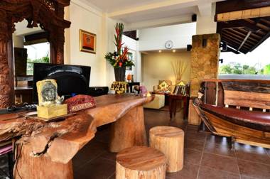 The Khayangan Dreams Villa Seminyak