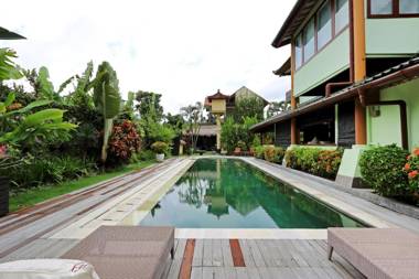 Sasa Bali Villas