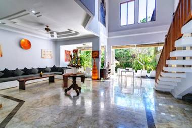 Laki Uma Villa - Male Only