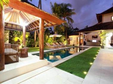Aisha Family Villas