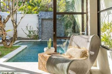 Villa Lumut 3 Bedrooms Central Seminyak