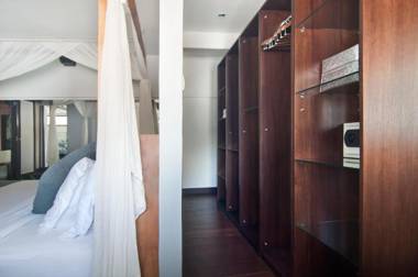 5BR Villa Sabtu - Minggu Villas Seminyak