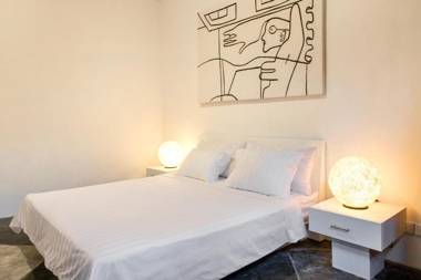 Villa EMMA | heart of Seminyak | 350m Beach