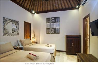 2BR Villa Senin - Minggu Villas Seminyak
