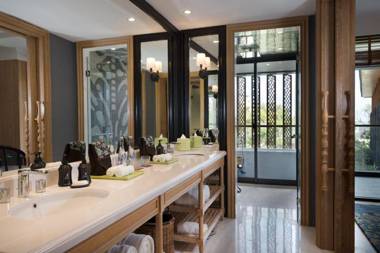 Hotel Indigo Bali Seminyak Beach an IHG Hotel