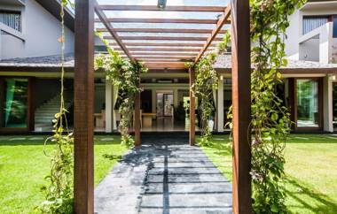 Luxury Villa Kamehameha 4 Bdrm in Seminyak 