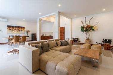 Monaco Blu Luxury villas and Spa