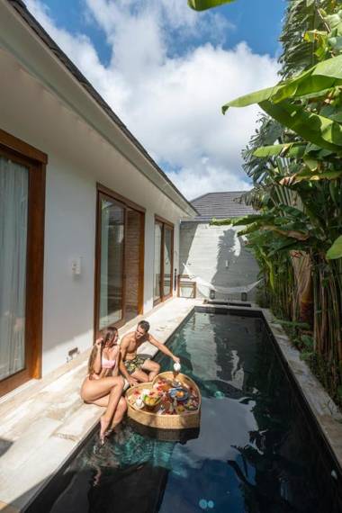 Astera Villa Seminyak