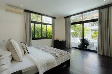 Villa Ayana Manis Luxe Colonial Villa2 PoolsCHSE