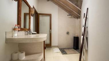 AS3VDK - Luxury Villa 3 BR in Seminyak Bali