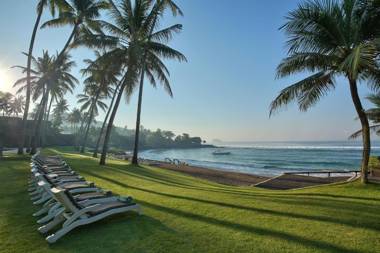 Candi Beach Resort & Spa