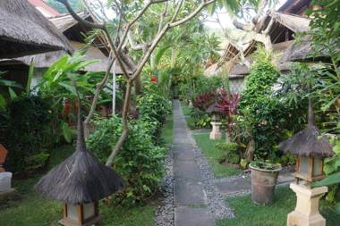 Puri Pandan Restaurant and Bungalow