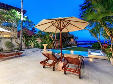 Villa Pantai Candidasa