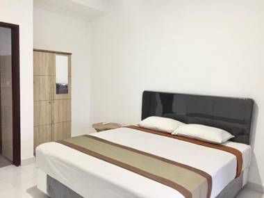 Taman Ratih Guest House