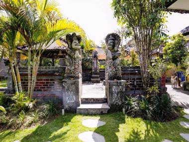 OYO 90540 Swan Guest House