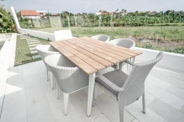 Kayu Kembar Deluxe Villa