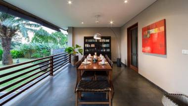 AC3UMA - Luxury Villa 3 BR in Canggu Bali. with Private Style.