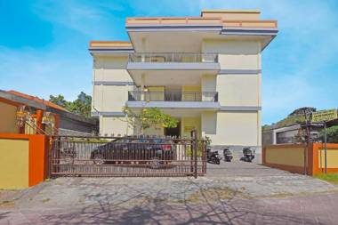 OYO 90675 Ld Residence