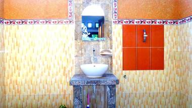 Saeri Matahari Bungalow