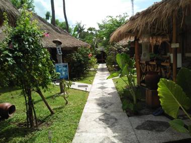 Tua Tua Keladi Bungalows