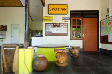 SPOT ON 1879 Lendang Homestay