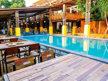 OYO 1099 Bandini Riverside Cottage