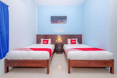 Vaccinated Staff - OYO 2450 Hening Homestay
