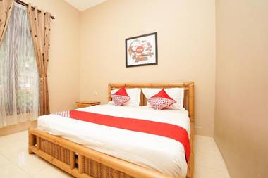 OYO 903 Kampoeng Kita Hotel