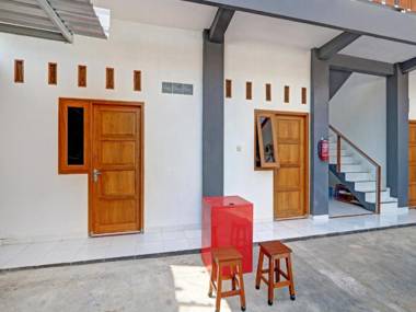 SPOT ON 90577 Griya Afifah Syariah