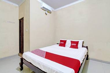 OYO 91353 Hotel Surya Andesa