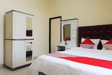 OYO 1126 Trio R Kost Syariah