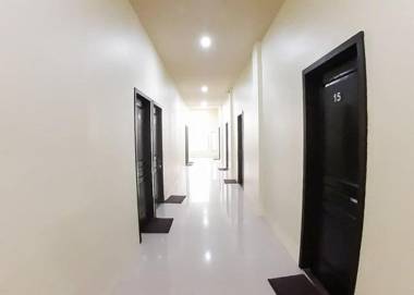 RedDoorz Syariah near Transmart Jambi 2