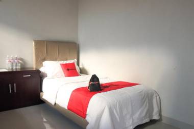 RedDoorz Syariah near RS Graha Husada Lampung