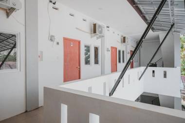 RedDoorz near Gatot Subroto Lampung 2