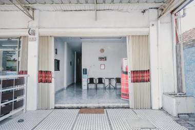 RedDoorz @ Jalan Narada Lampung