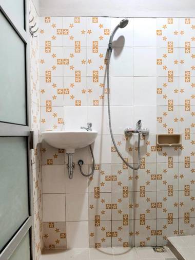 OYO 2912 Graha Minda Syariah