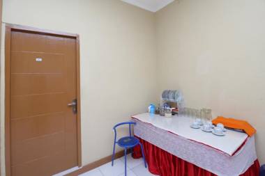 RedDoorz @ Jalan Morotai Lampung