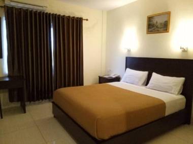 OYO 90552 Sayang Heulang Karang Laut