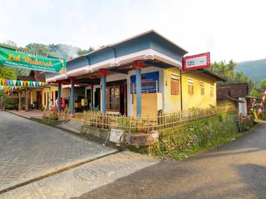 OYO Homes 91134 Desa Wisata Tebing Lingga