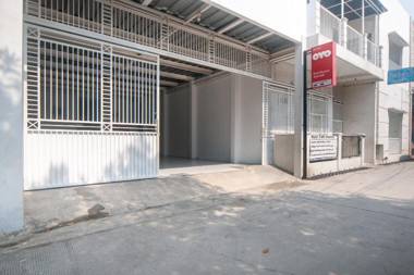 OYO 2956 Puri Buana Syariah