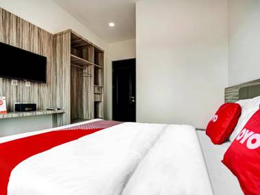 OYO 90164 La'rissa Residence