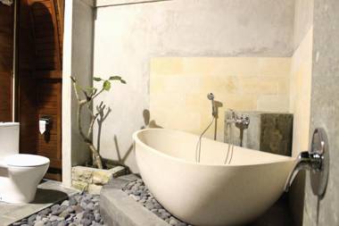 Innora Jungle Resort And Spa