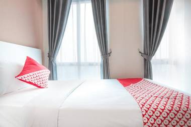 OYO Flagship 755 Appartel Grand Dhika City