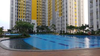 Enjoy 2BR @ Springlake Apartment By Travelio